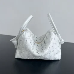 BOTTEGA VENETA Shoulder Bags White 19X12X9CM F8010065228