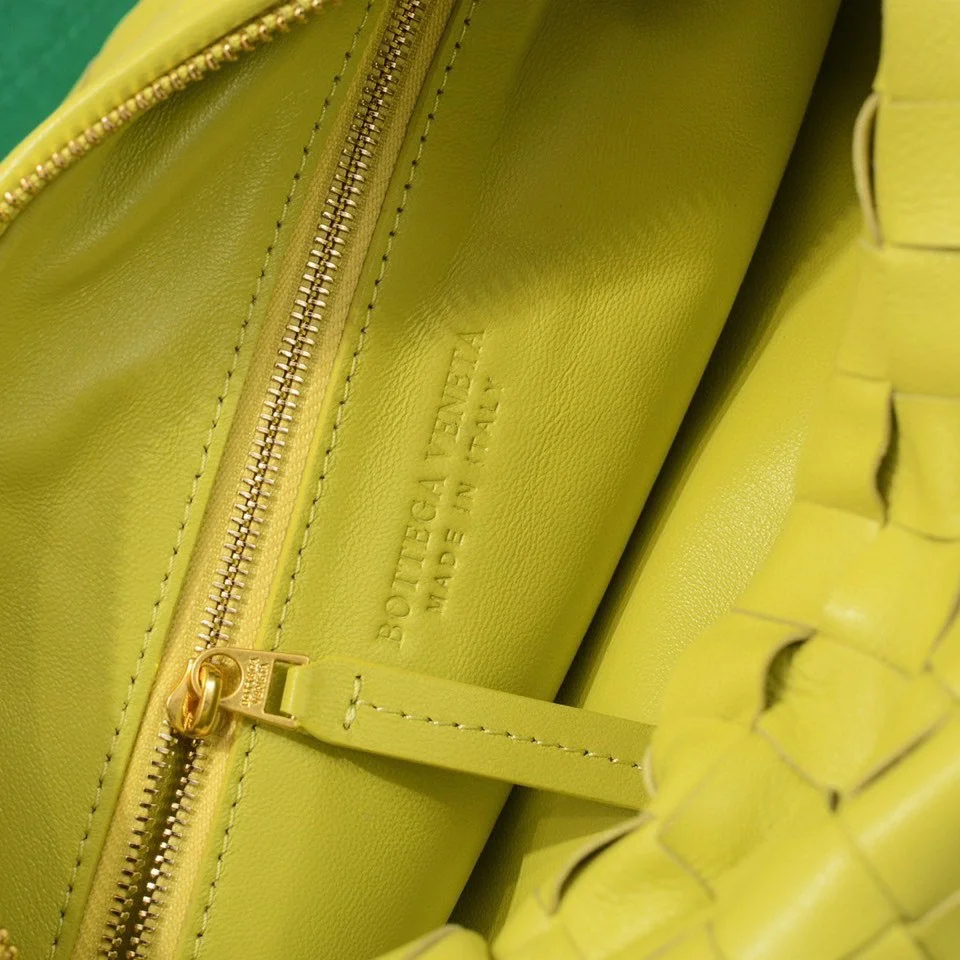 BOTTEGA VENETA Shoulder Bags Yellow 36X21X13CM G3010062899 - Image 6