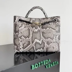 BOTTEGA VENETA Top Handle Bags Gray-Black 32X24X12CM B28010065761