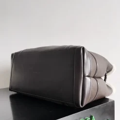 Alternative view of BOTTEGA VENETA Top Handle Bags Lambswool Brown-White 45X22X34CM A68010065581
