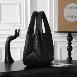 Alternative view of BOTTEGA VENETA Top Handle Bags Nappa Lambskin Black 33X20X16.5CM A08010065056