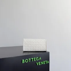 Alternative view of BOTTEGA VENETA Top Handle Bags Nappa Lambskin White 21.5X15X12CM H8010062489