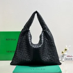 BOTTEGA VENETA Totes Bags Black 54X24X13CM A08010060846