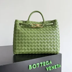 BOTTEGA VENETA Totes Bags Green-Gold 32X24X12CM A13010065796