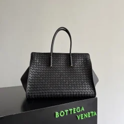 BOTTEGA VENETA Totes Bags Lamb Leather Black-Gold 37X27X24CM A40010064935