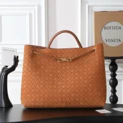BOTTEGA VENETA Totes Bags Leather Brown-Gold 42X35X18 A88010065485