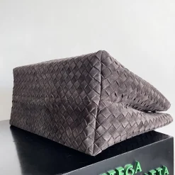 Alternative view of BOTTEGA VENETA Totes Bags Nappa Leather Brown-Gold 45X22X34CM A88010065571