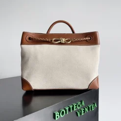 BOTTEGA VENETA Totes Bags White-Brown 32.5X24X12CM A08010065601