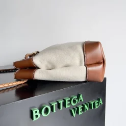 Alternative view of BOTTEGA VENETA Totes Bags White-Brown 32.5X24X12CM A08010065601