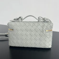 Alternative view of BOTTEGA VENETA Trend Bags Grey-Gold 22X12.5X5CM F8010064678