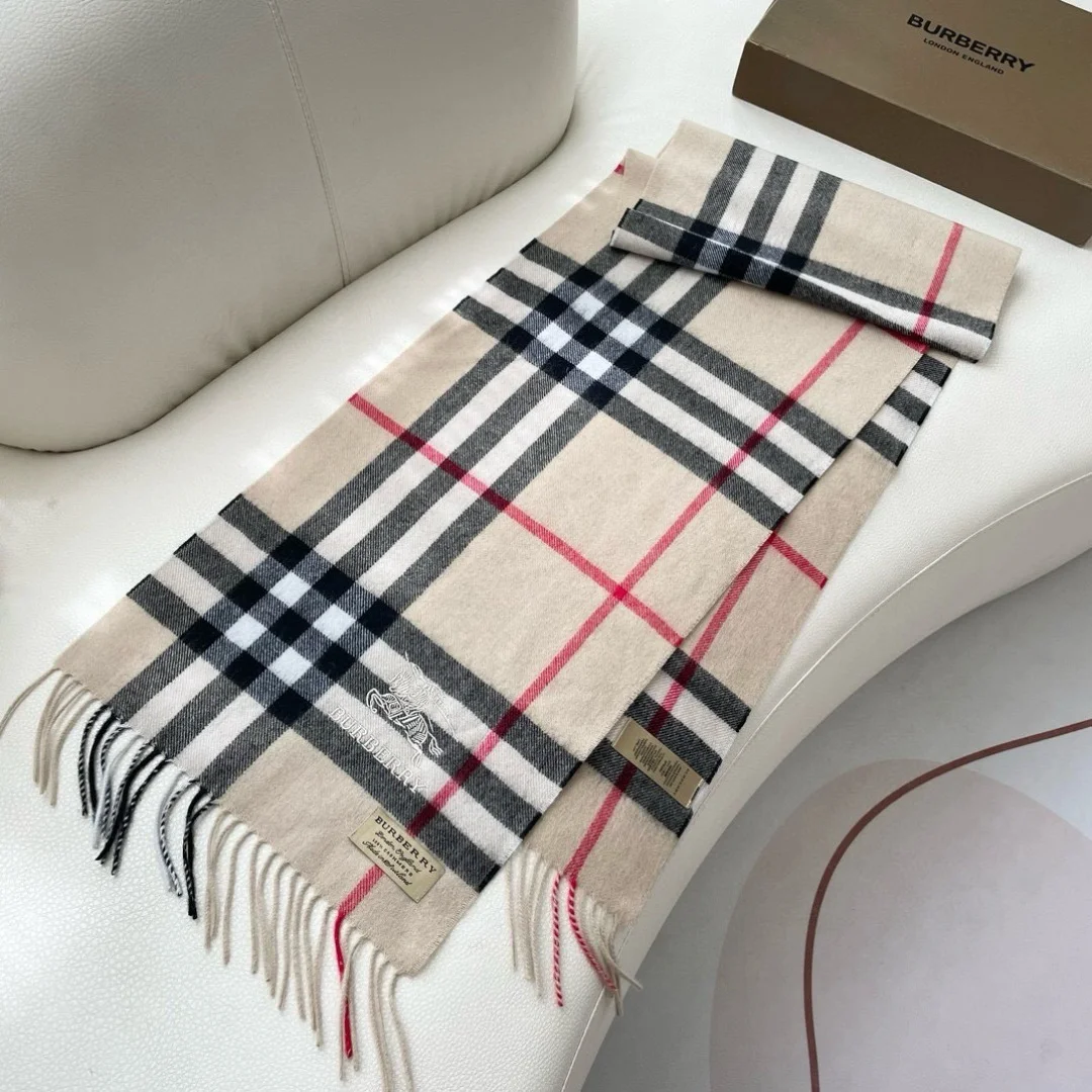 BURBERRY Scarves Cashmere Beige-Black-Red One Size A0010070274 - Image 4