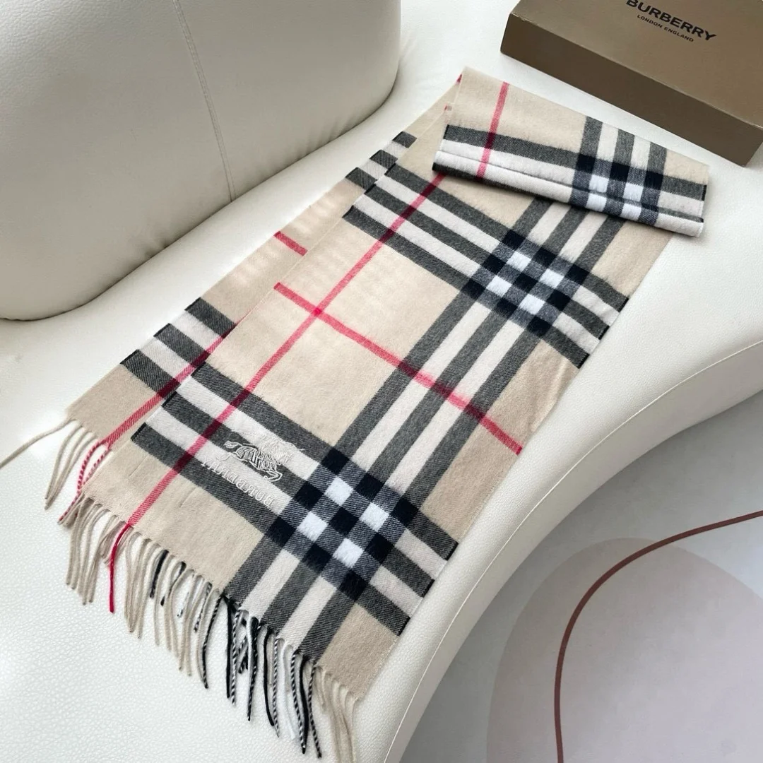 BURBERRY Scarves Cashmere Beige-Black-Red One Size A0010070274 - Image 5