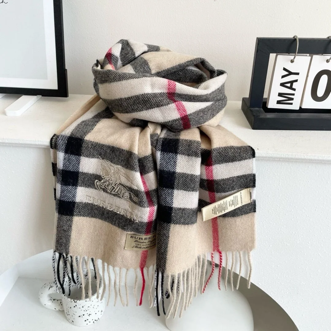 BURBERRY Scarves Cashmere Beige-Black-Red One Size A0010070274 - Image 7