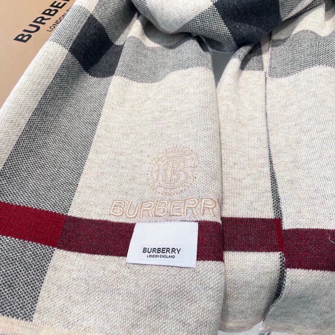 BURBERRY Scarves Cashmere Beige-Black-Red One Size A2010070742 - Image 9