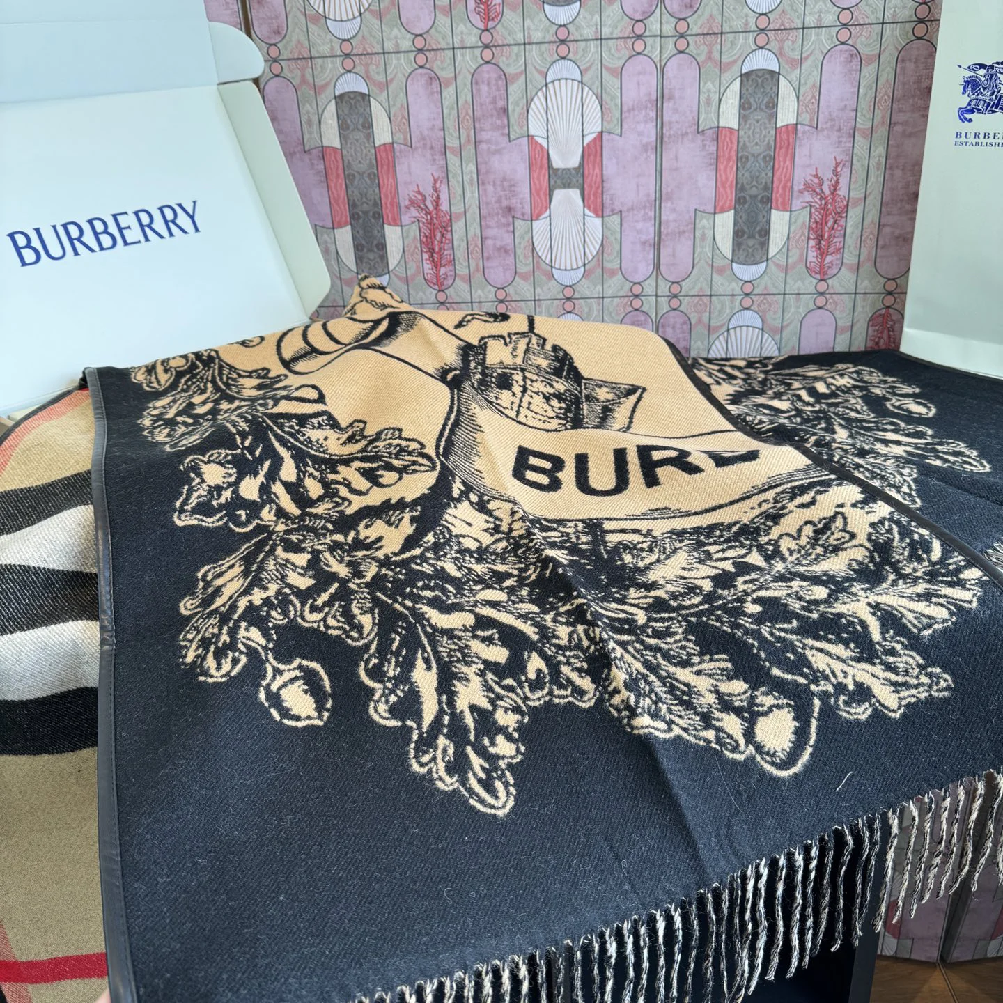 BURBERRY Scarves Cashmere Wool Beige-Black-Red-White 140_140 B6010070859 - Image 11