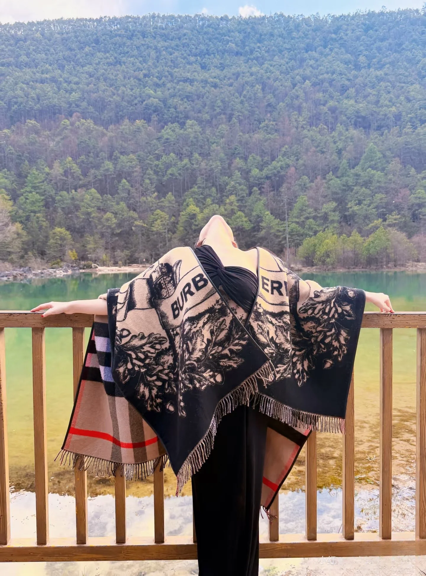BURBERRY Scarves Cashmere Wool Beige-Black-Red-White 140_140 B6010070859 - Image 7