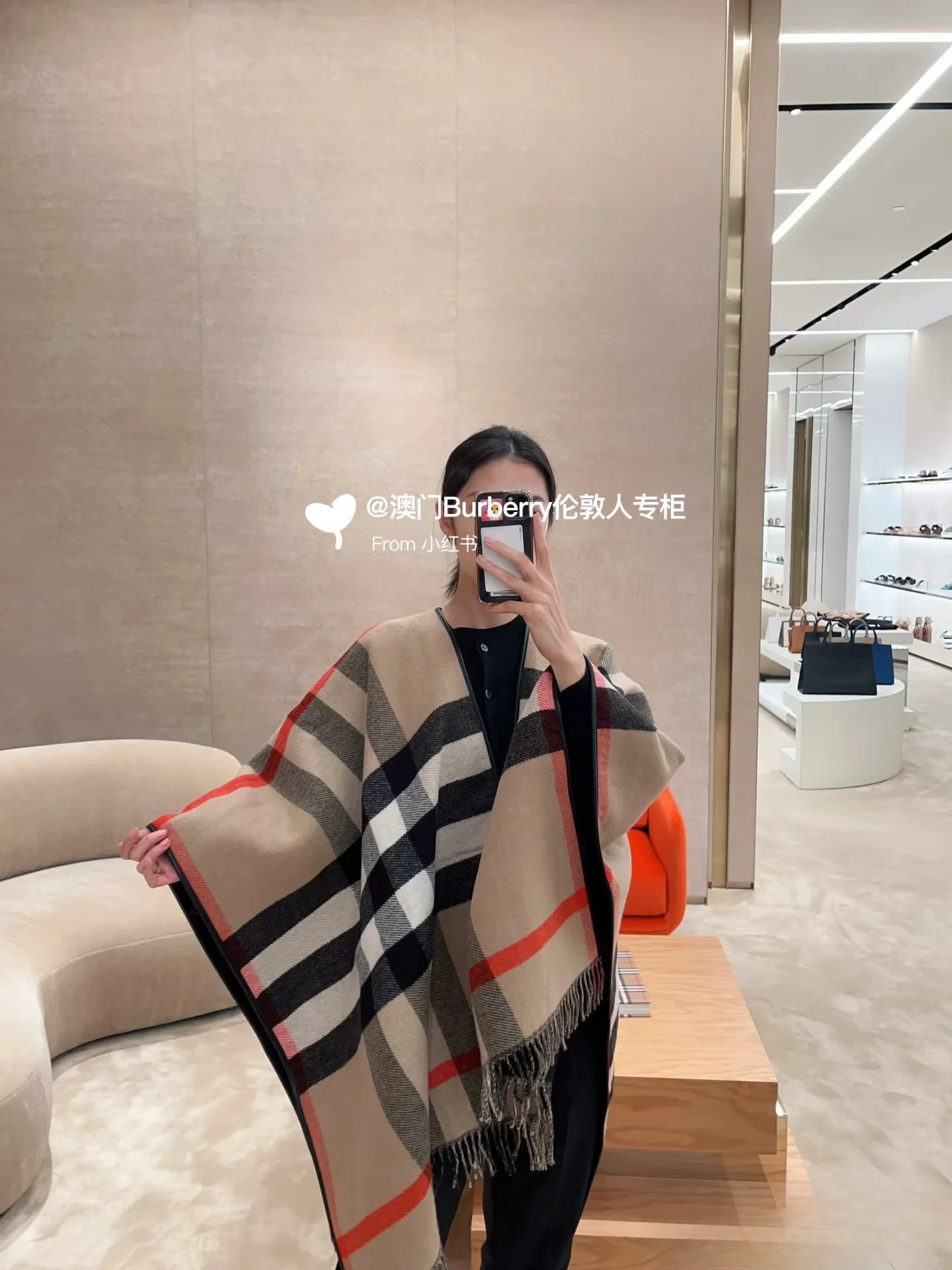 BURBERRY Scarves Cashmere Wool Beige-Black-Red-White 140_140 B6010070859 - Image 9