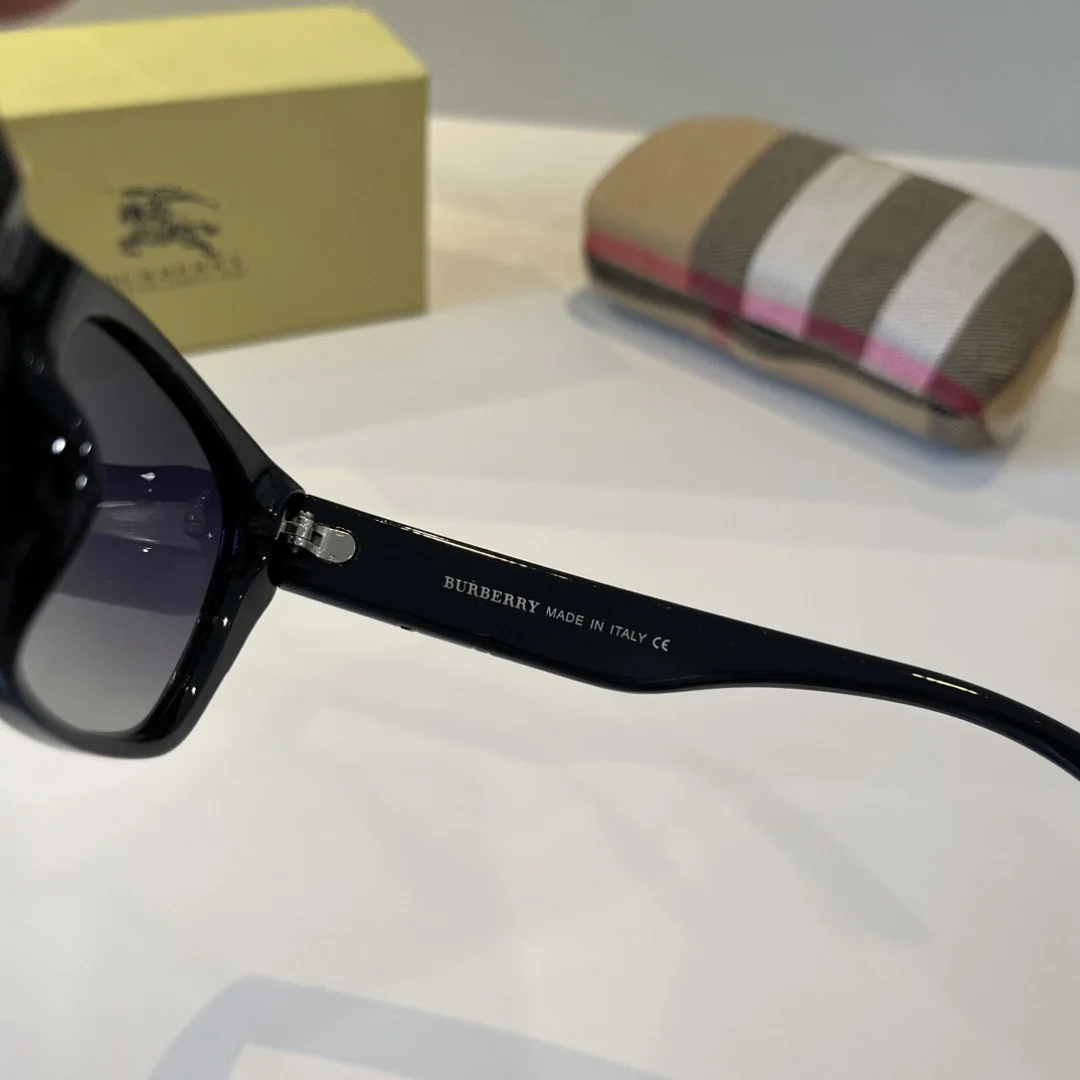 BURBERRY Sunglasses G510072882 - Image 9