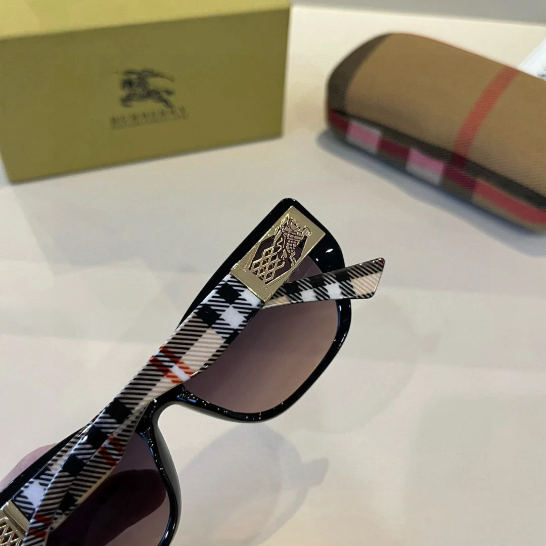 BURBERRY Sunglasses G510073651 - Image 8