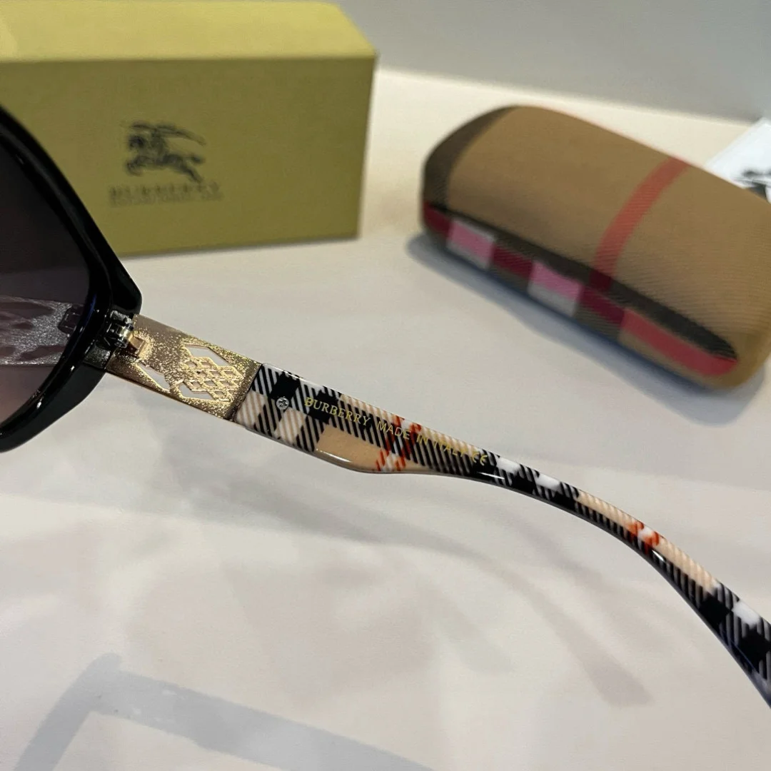BURBERRY Sunglasses G510073651 - Image 9