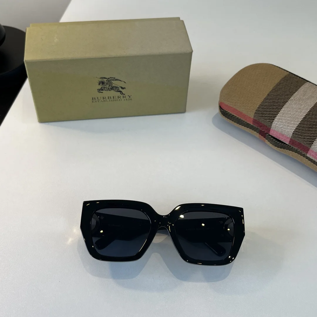BURBERRY Sunglasses H010071861 - Image 7