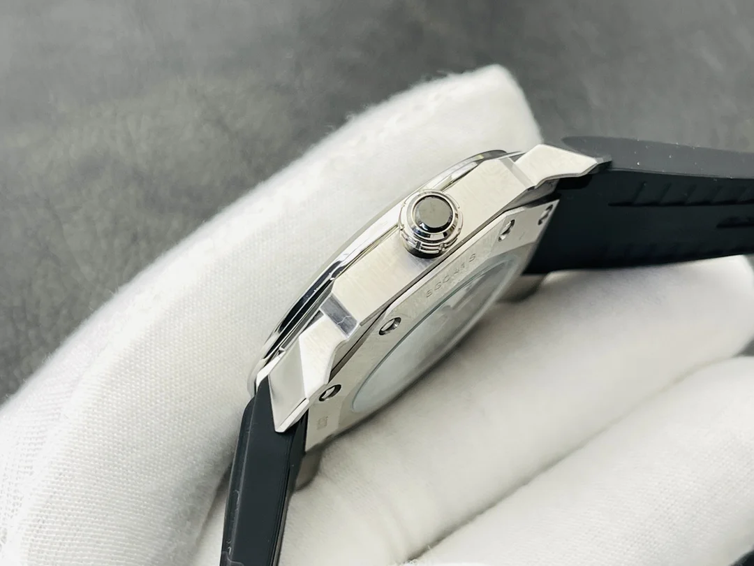 BVLGARI Octo Automatic 101963 BGOP41BGLD (Black Dial) 41mm A35010070304 - Image 5
