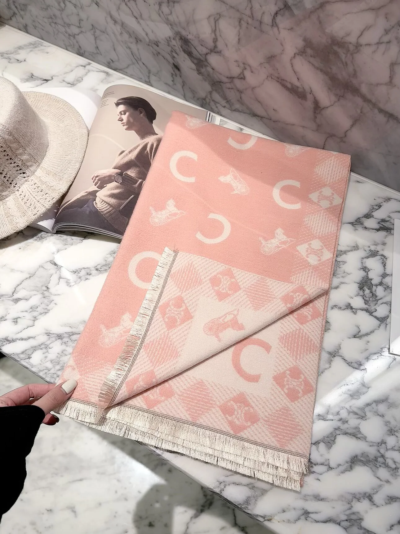 CELINE Scarves Cashmere Pink-Black 60X180 D510070915 - Image 3