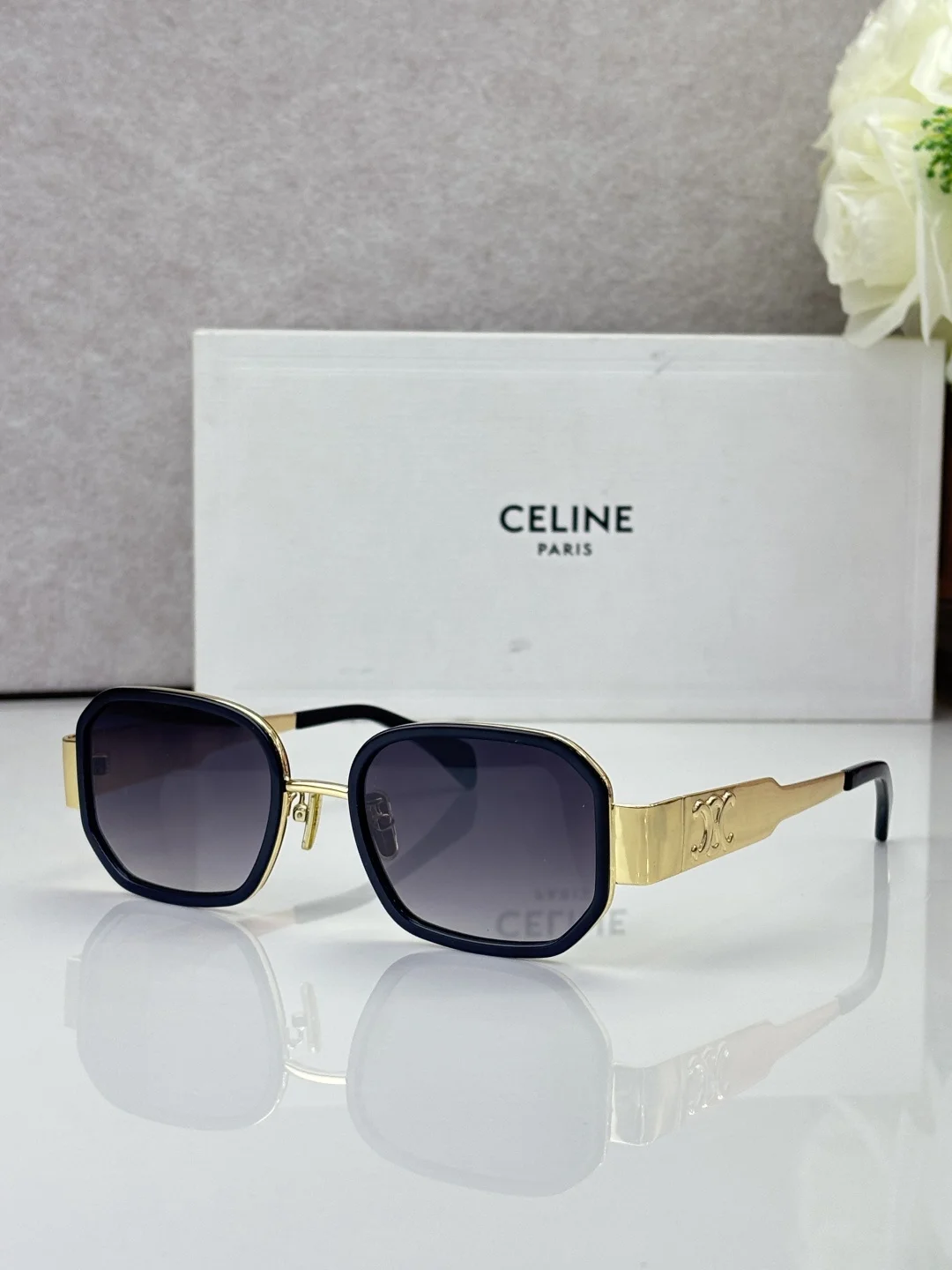 CELINE Sunglasses A4510070199 - Image 2