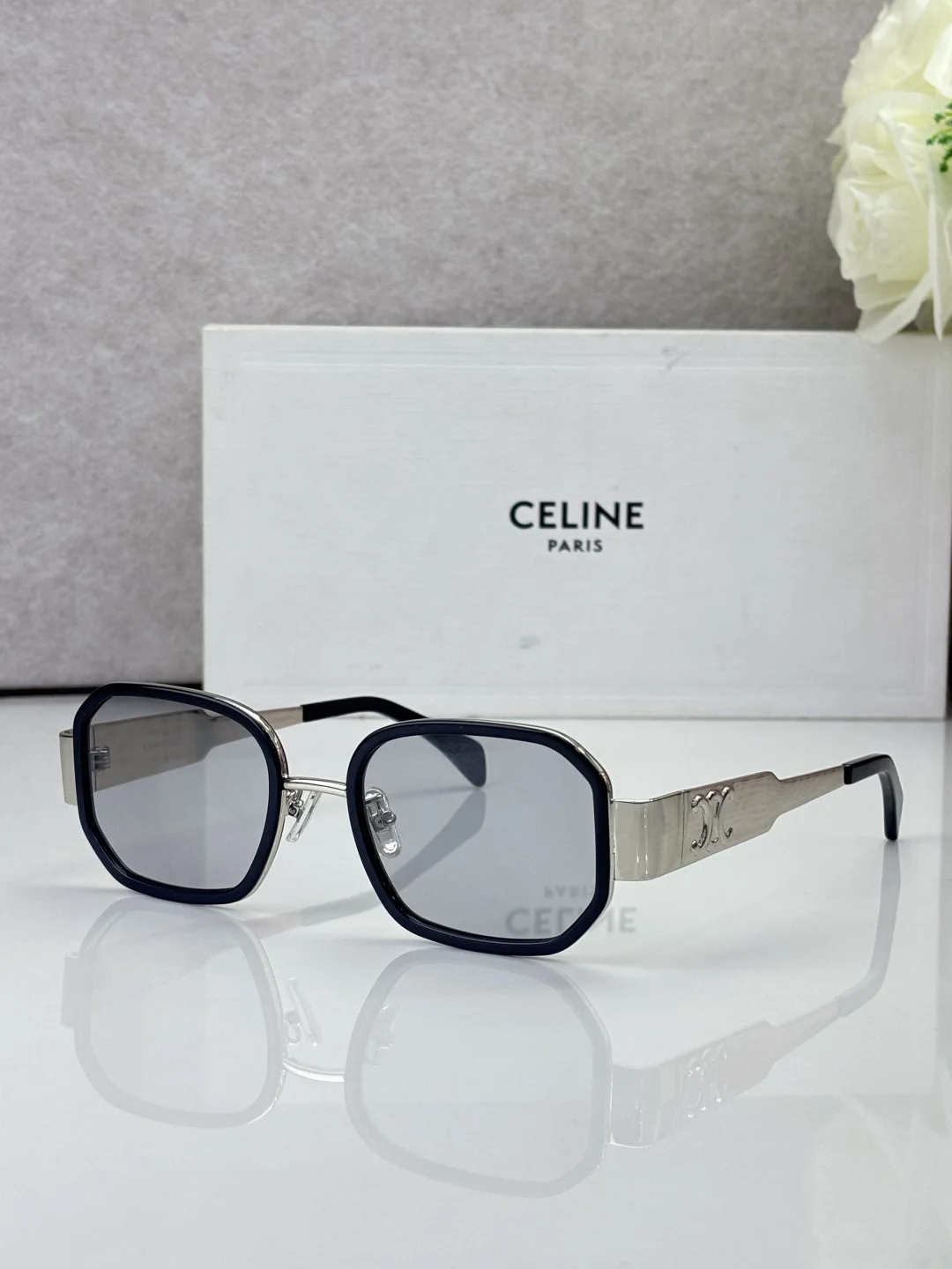 CELINE Sunglasses A4510070199 - Image 5