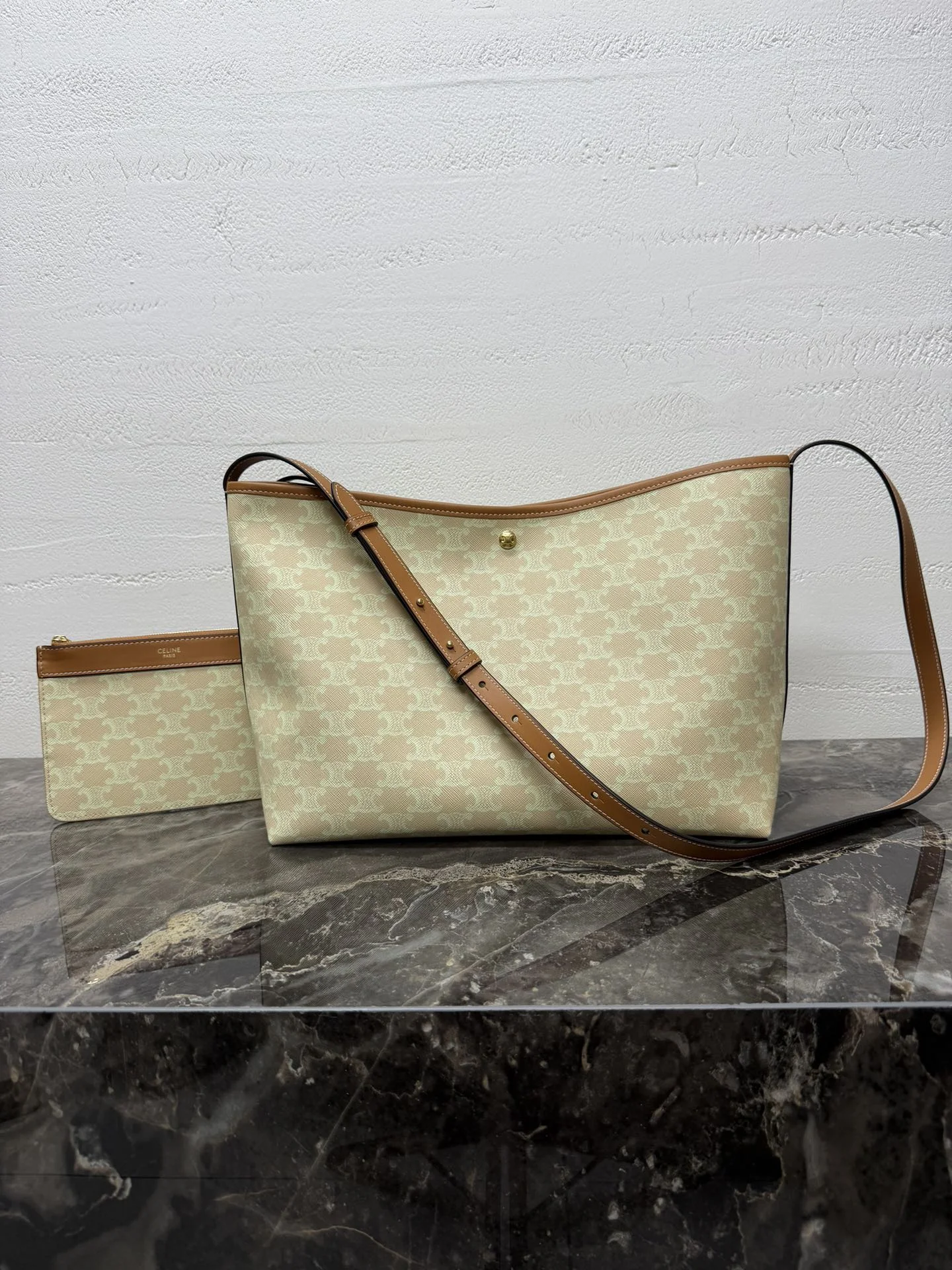 CELINE Totes Bags Beige-Brown 32.5X24.5X14CM F0010060048