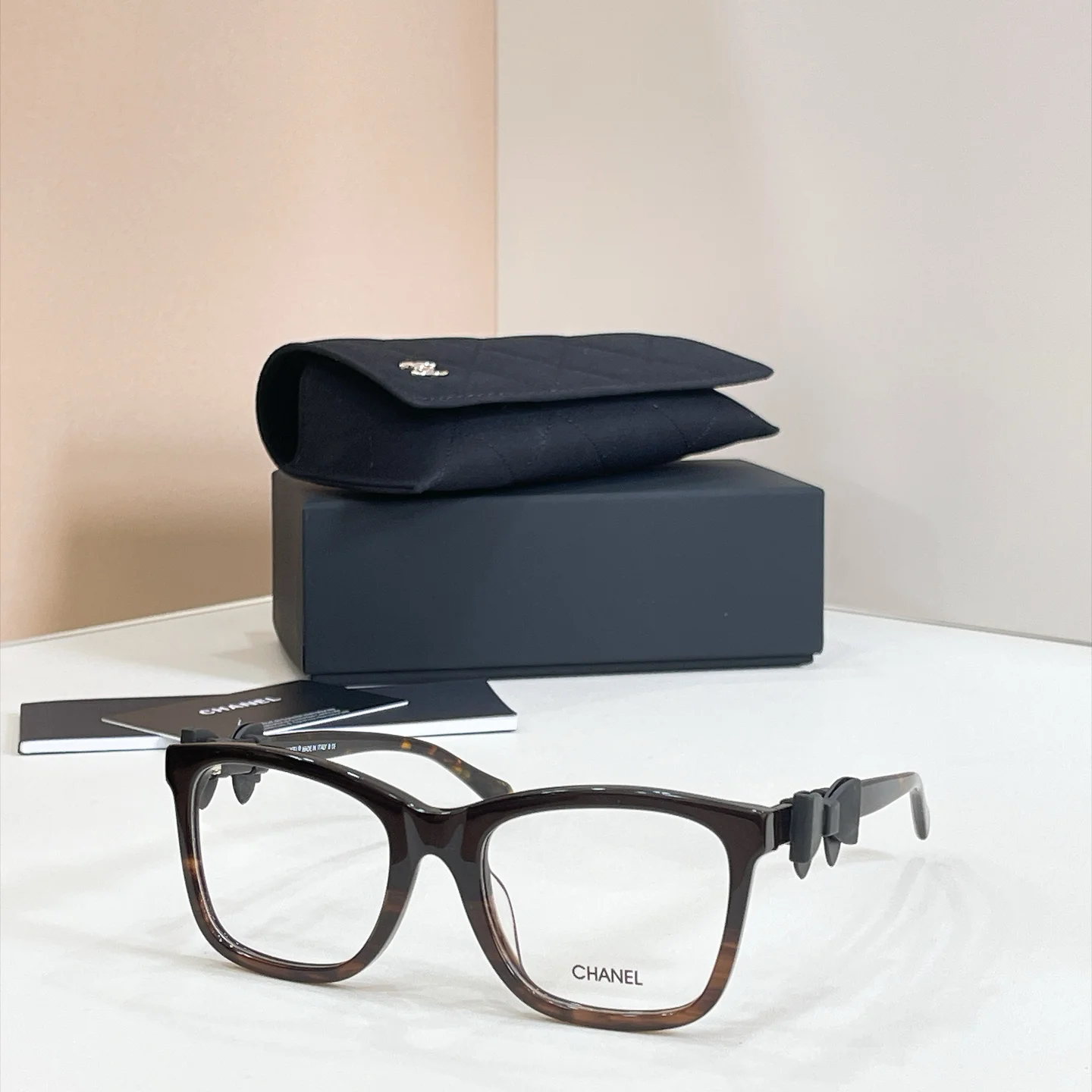 CHANEL Glasses I510072561 - Image 2