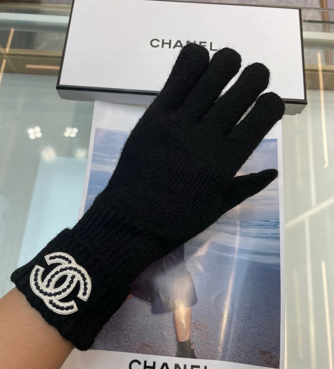CHANEL Gloves Cashmere Black-White G510070459 - Image 7