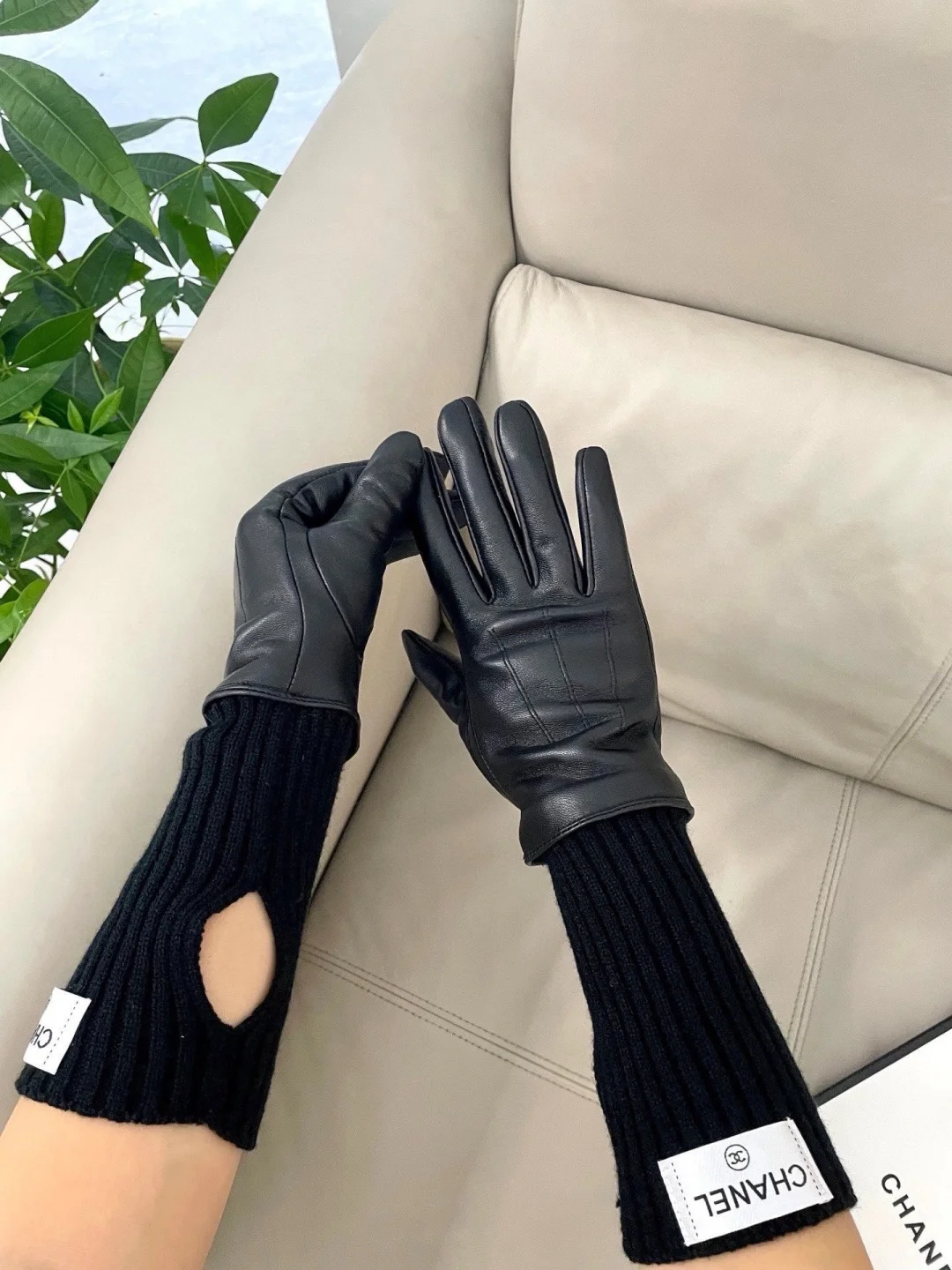 CHANEL Gloves Sheepskin Black L A1010071903 - Image 14