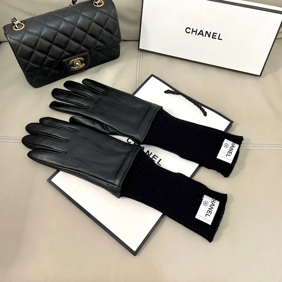 CHANEL Gloves Sheepskin Black L A1010071903 - Image 2