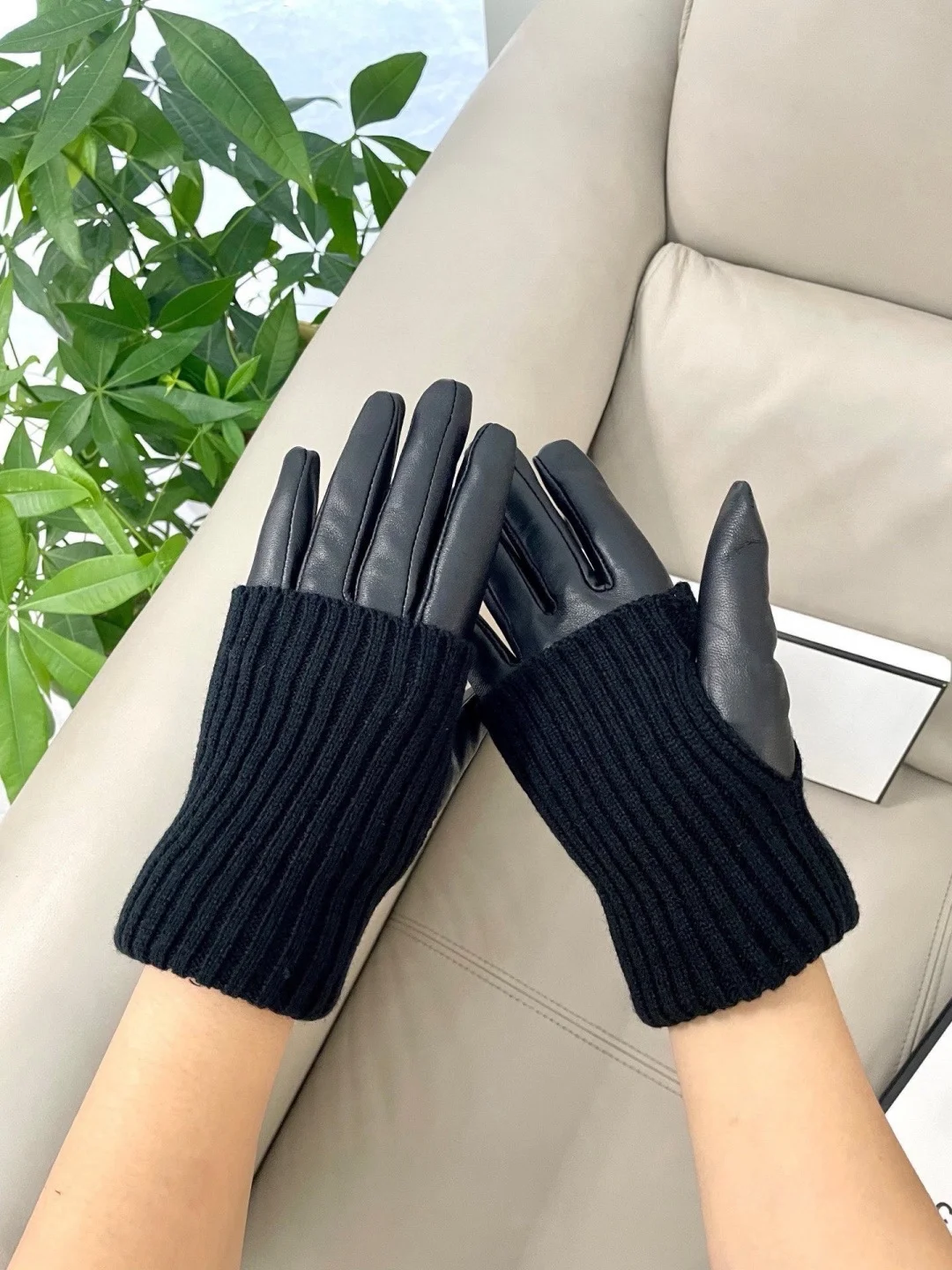 CHANEL Gloves Sheepskin Black L A1010071903 - Image 6