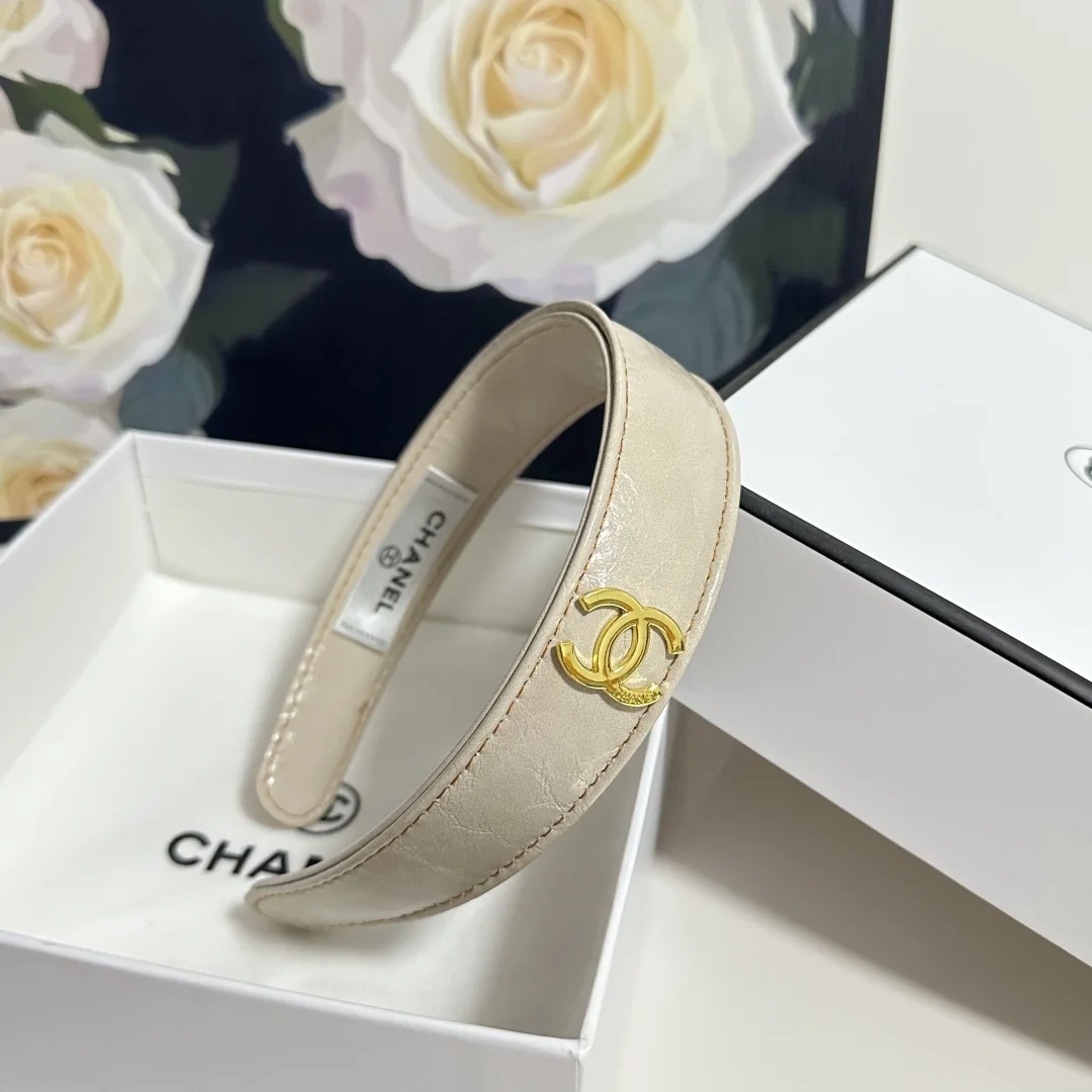 CHANEL Hair Accessories Cream-Gold D510071641 - Image 7