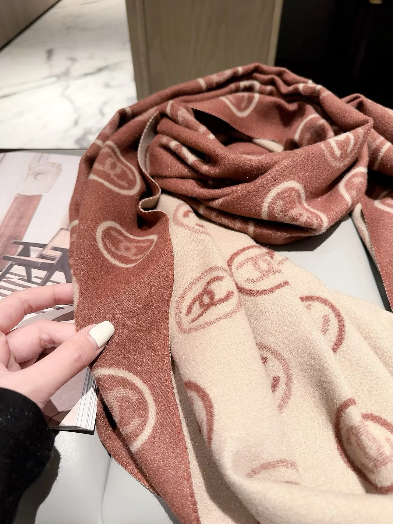 CHANEL Scarves Cashmere Beige-Black One Size D510070919 - Image 9