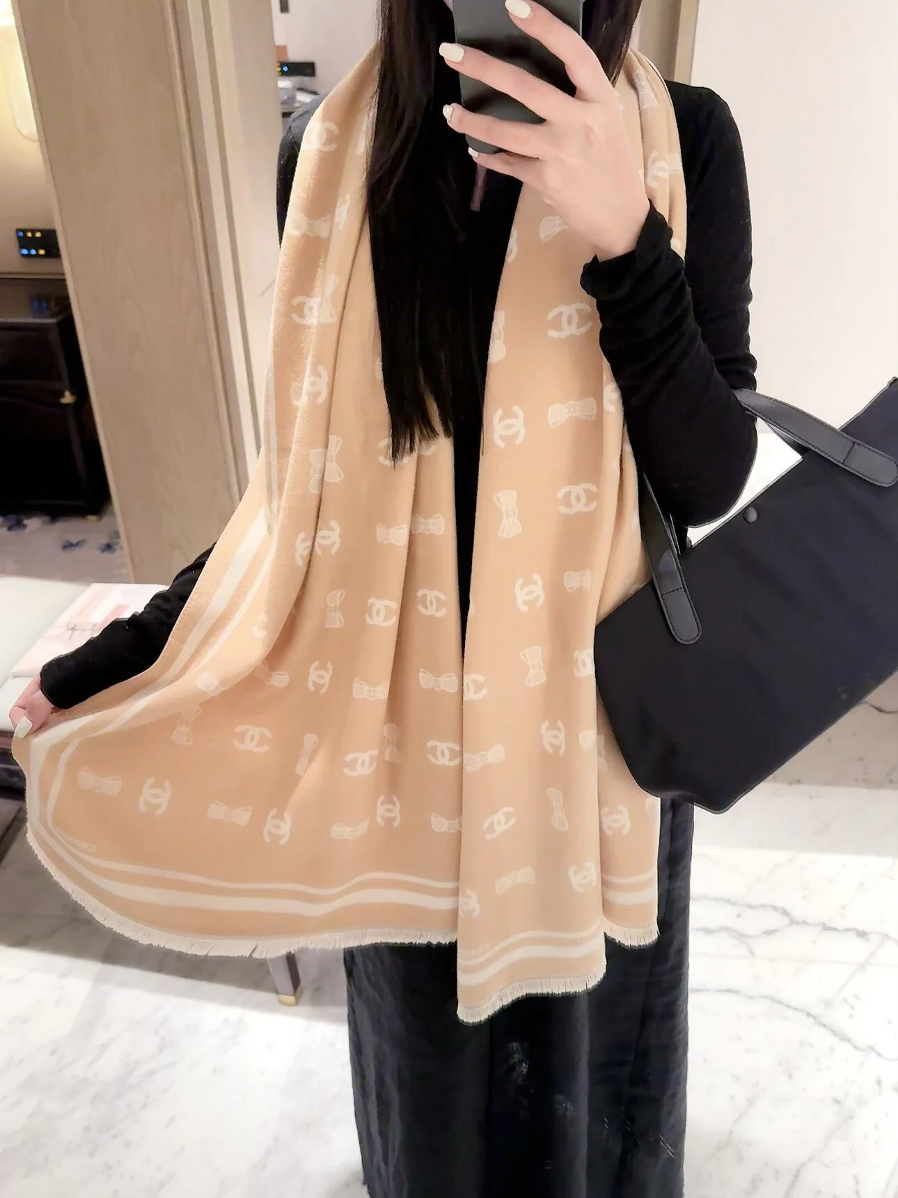 CHANEL Scarves Cashmere Beige-White 180X60CM D510070916 - Image 2