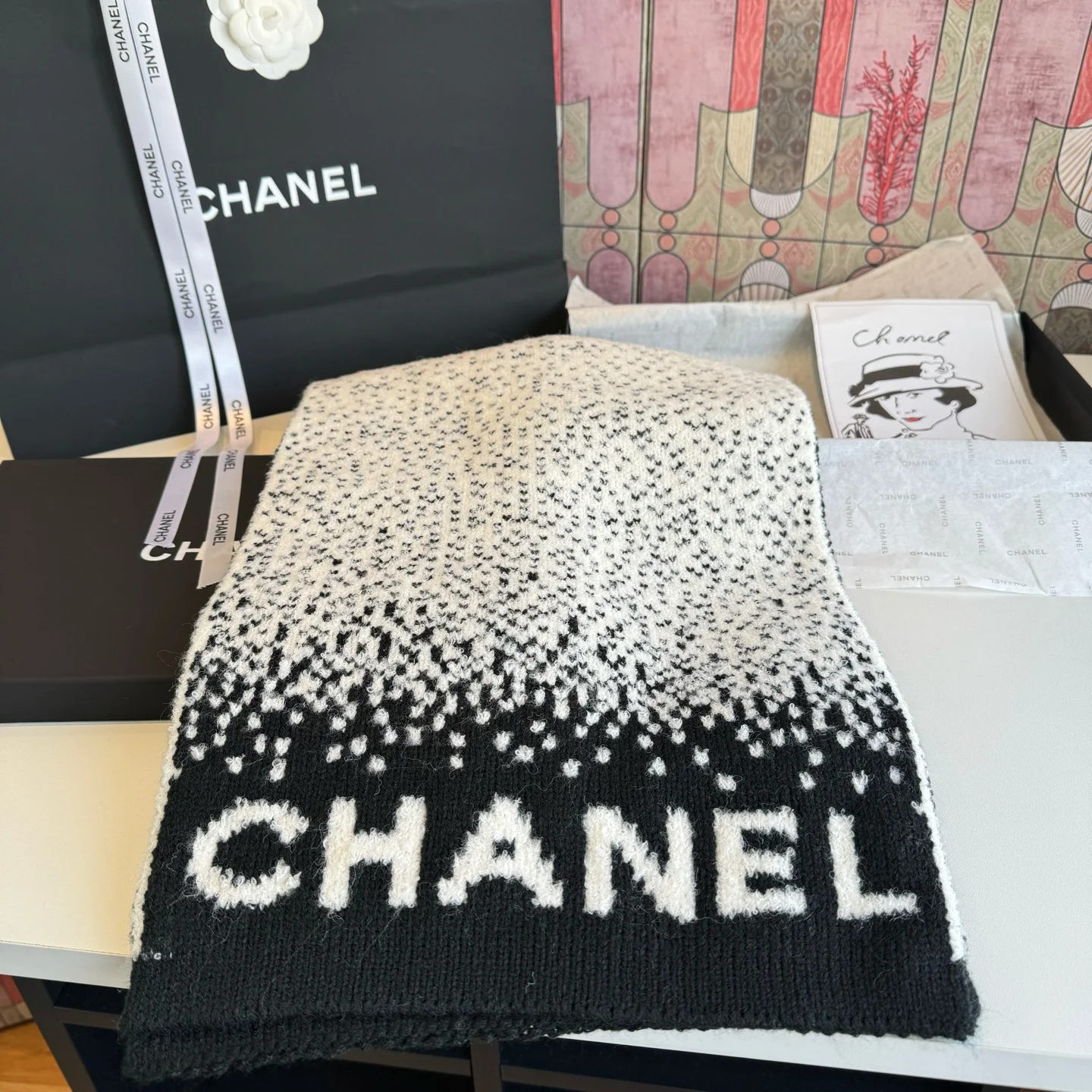 CHANEL Scarves Knitted Cashmere Black-White 30_180CM A2010070816 - Image 3