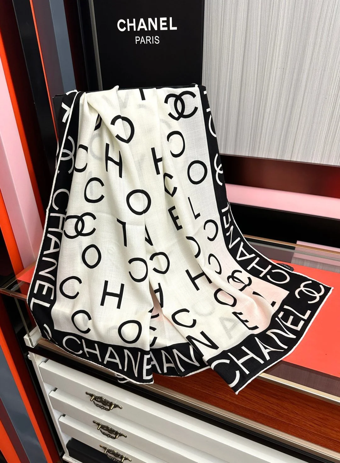 CHANEL Scarves Silk Cashmere Cream-Black 140X140 B0510073021 - Image 6