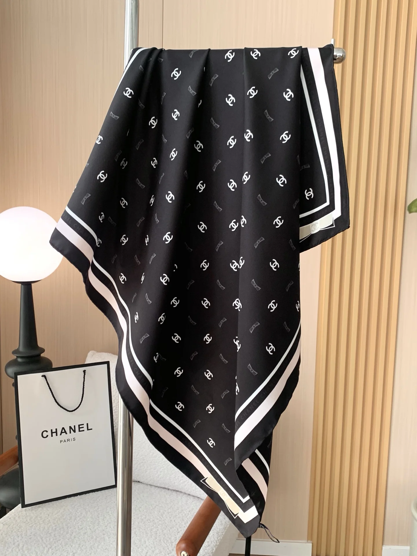 CHANEL Scarves Silk Twill Black-White 88.5 X 88.5 CM D510071215 - Image 3