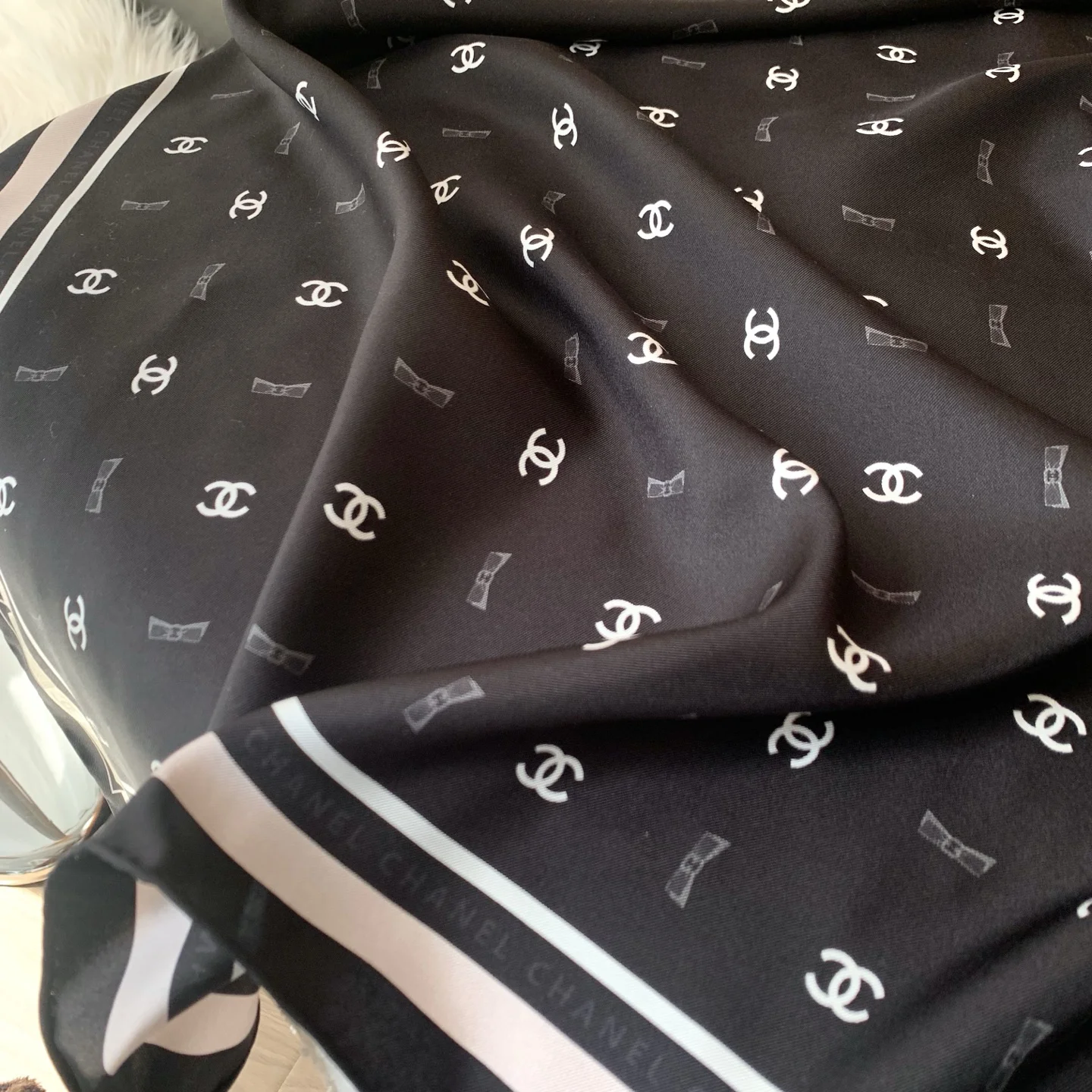 CHANEL Scarves Silk Twill Black-White 88.5 X 88.5 CM D510071215 - Image 9