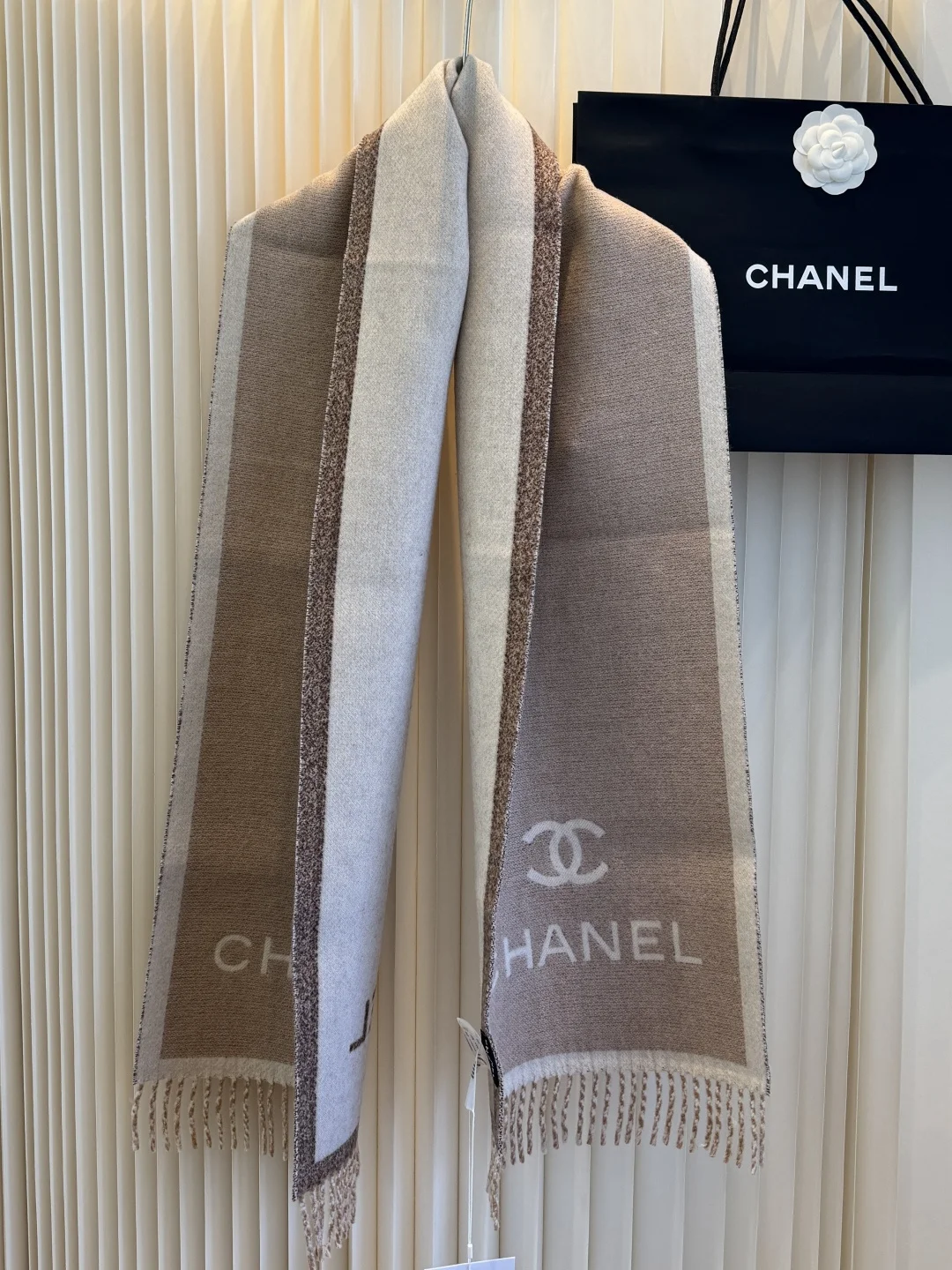 CHANEL Scarves Wool Beige-White One Size A2010071522