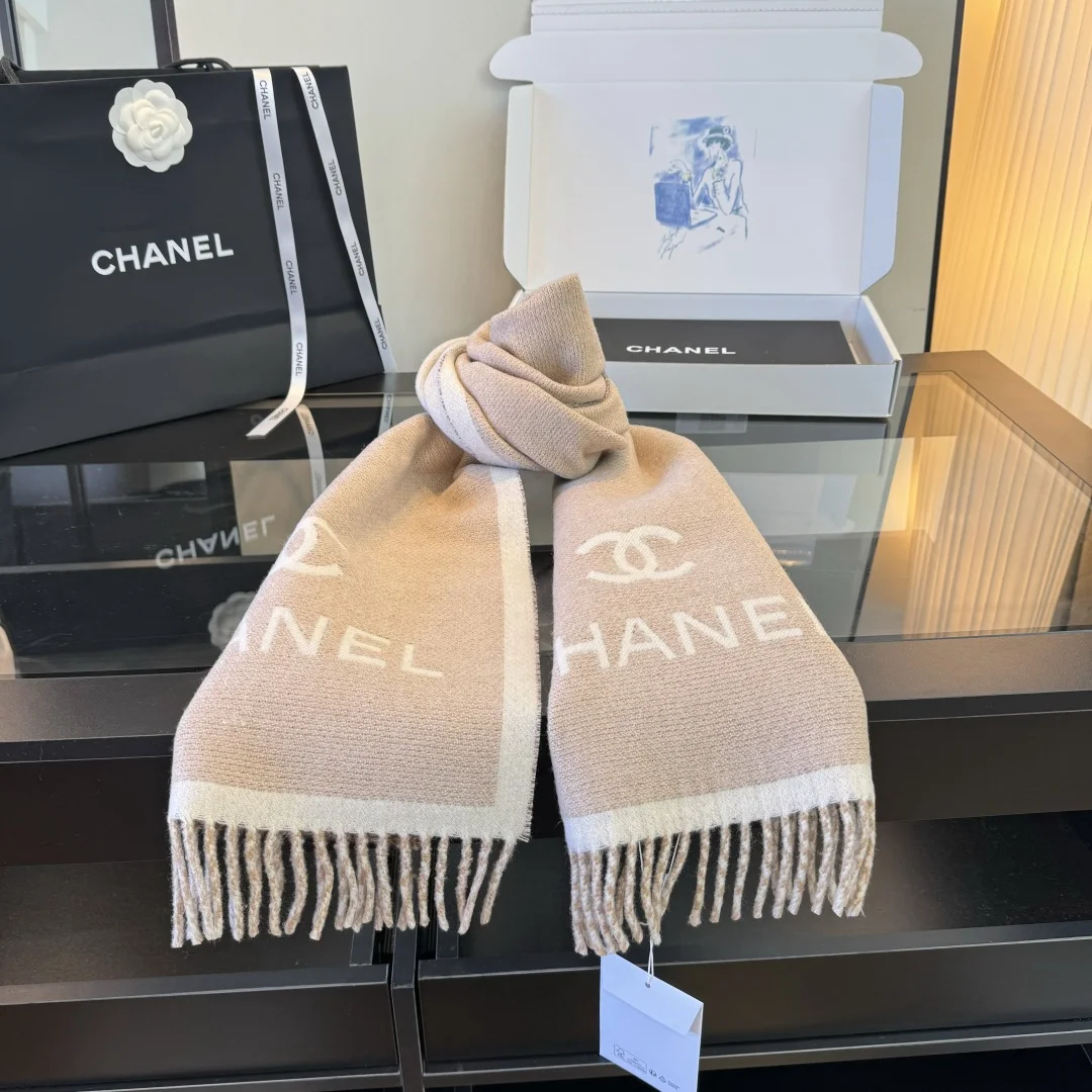 CHANEL Scarves Wool Beige-White One Size A2010071522 - Image 2