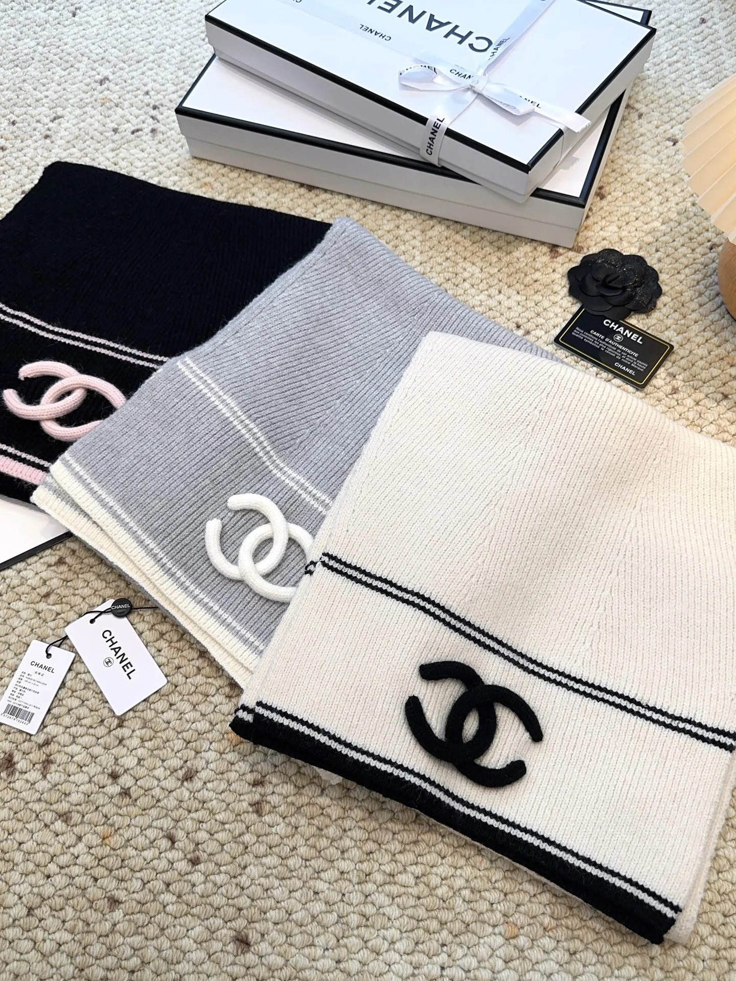 CHANEL Scarves Wool Cashmere Grey-White One Size A3510070523 - Image 9