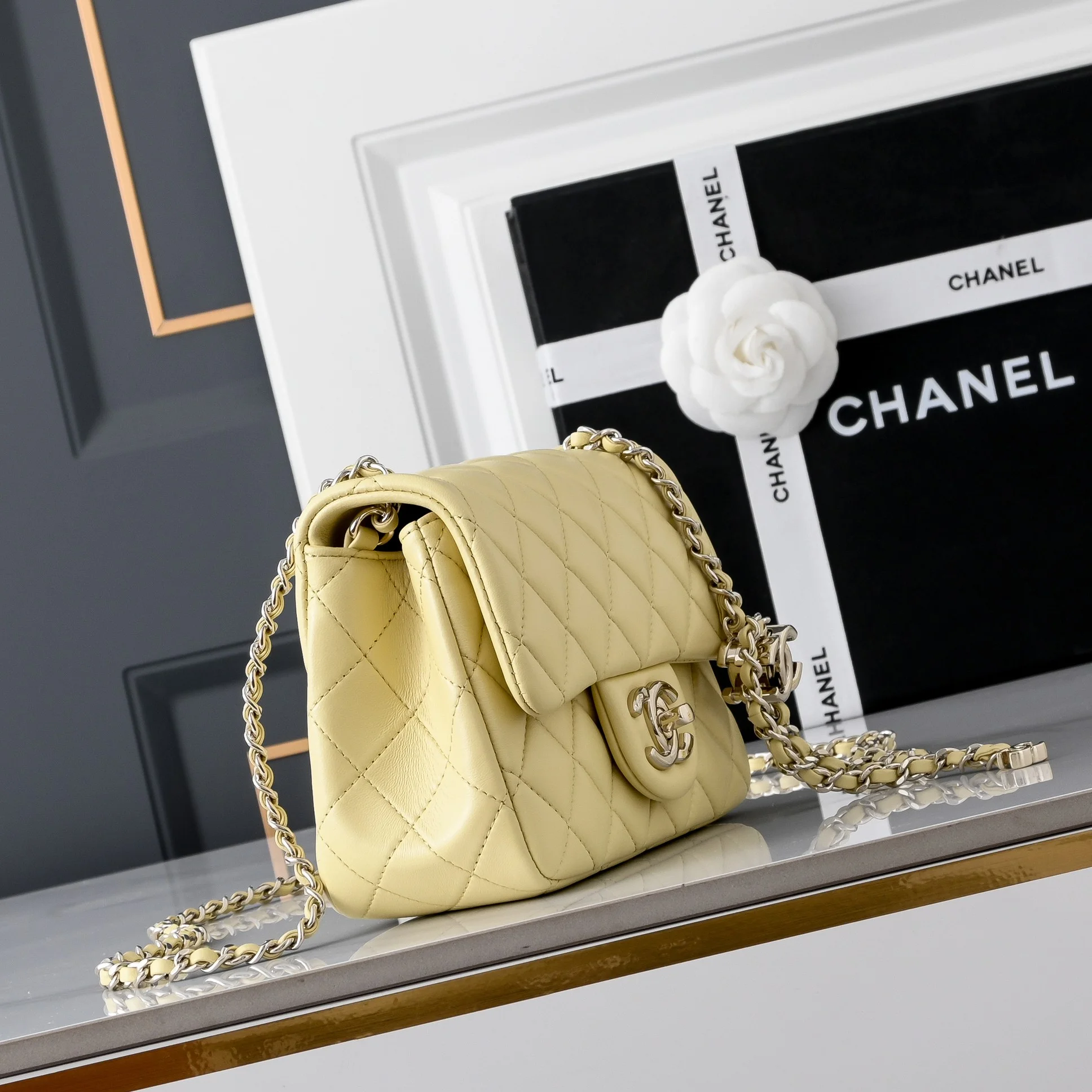 CHANEL Shoulder Bags Lambskin Leather Yellow-Silver 13X18X7CM G3010062238 - Image 2
