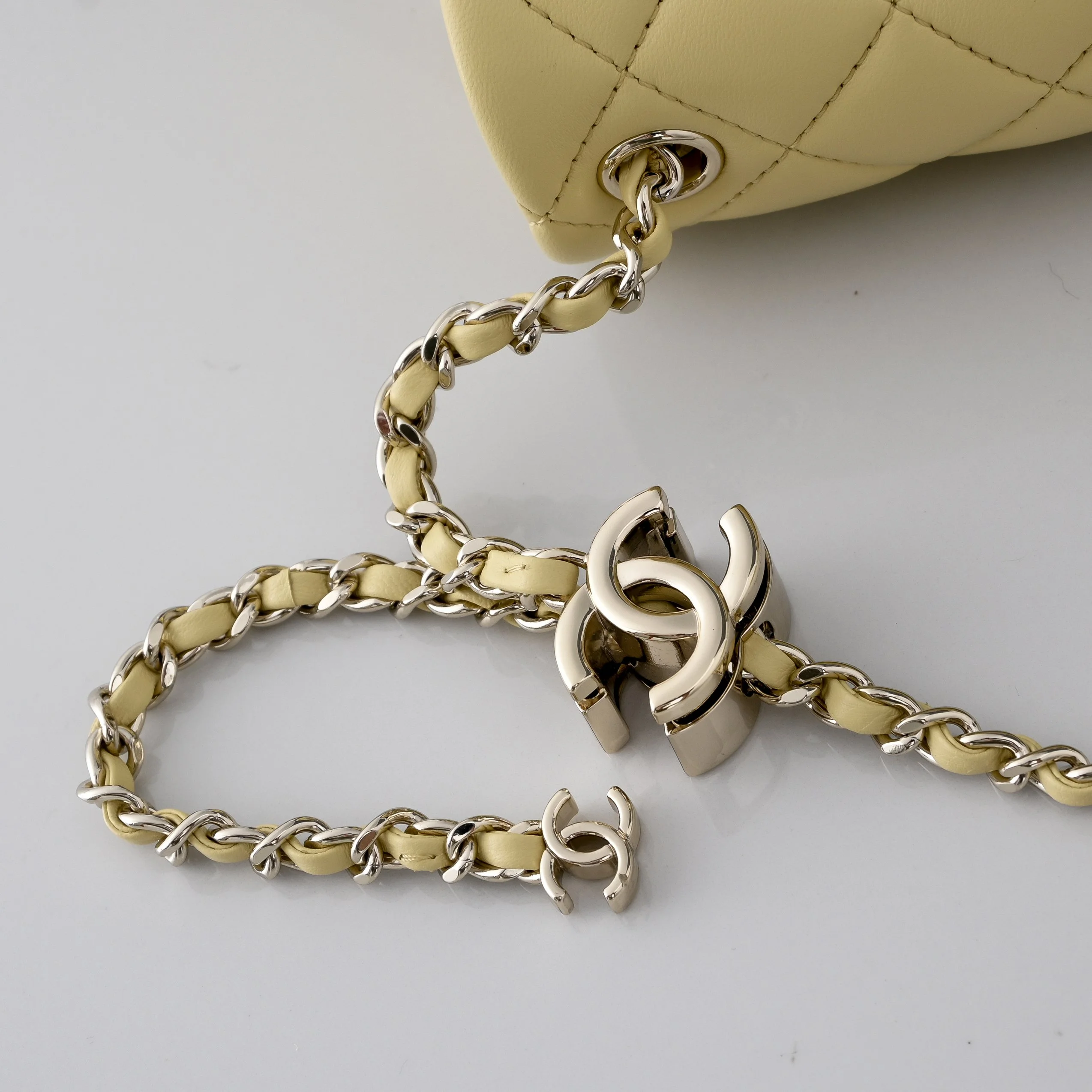 CHANEL Shoulder Bags Lambskin Leather Yellow-Silver 13X18X7CM G3010062238 - Image 6