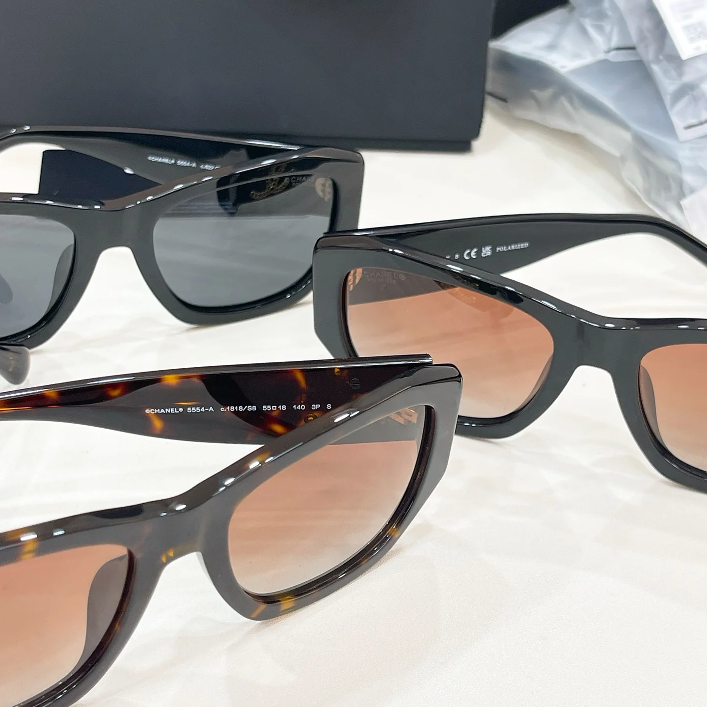 CHANEL Sunglasses A3510071852 - Image 7