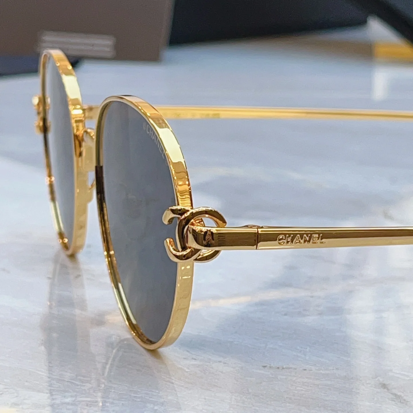 CHANEL Sunglasses A3510072735 - Image 7