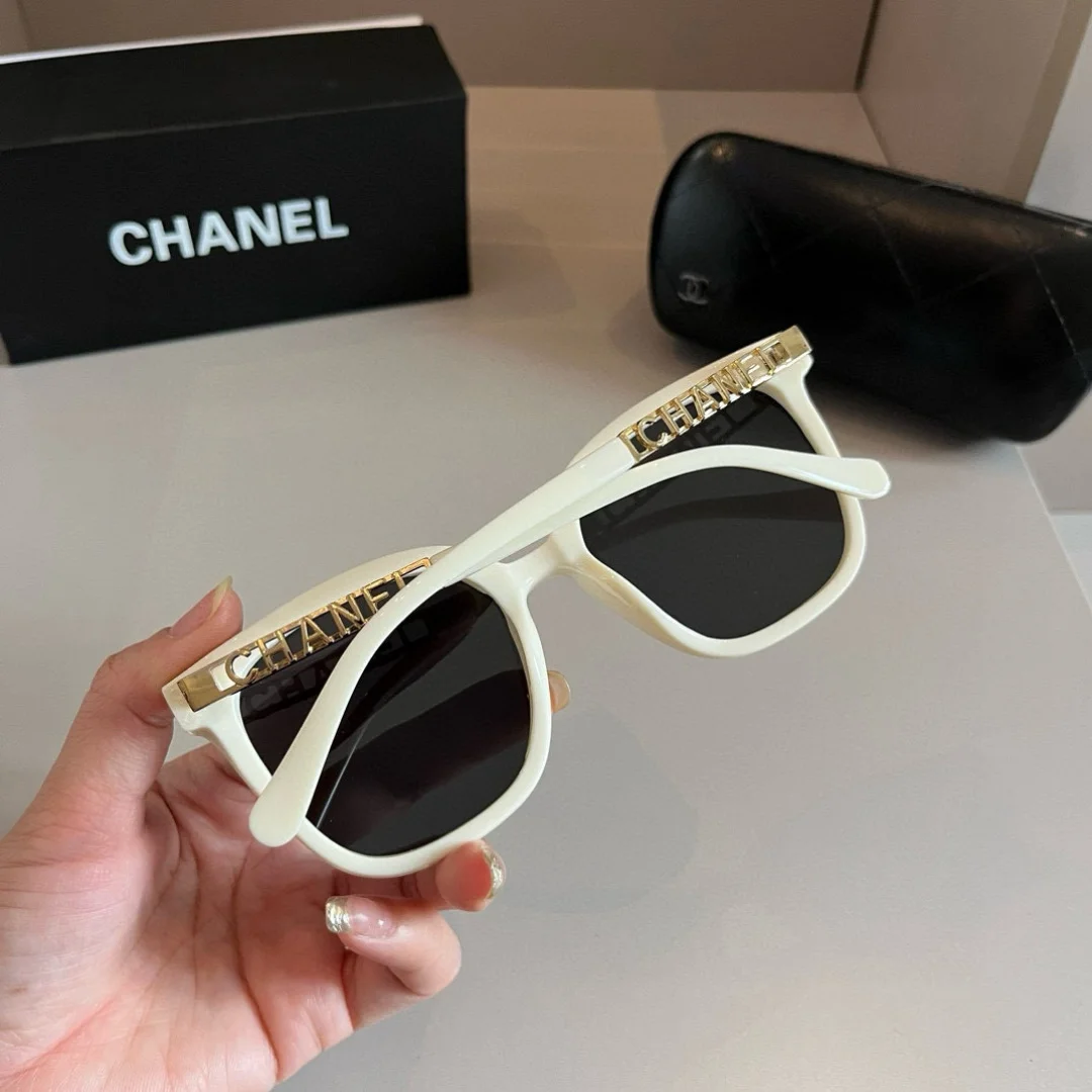 CHANEL Sunglasses G010073428 - Image 6